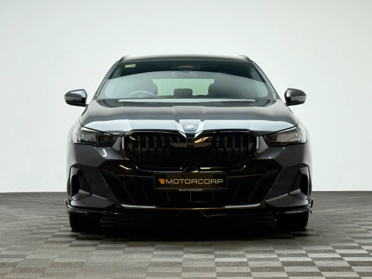 BMW 5-Series 530E M SPORT TOURING *PAN ROOF* - Image 1