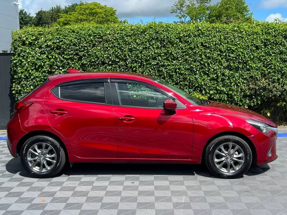 Mazda Demio 1.3 SKYACTIV ** HIGH SPEC ** // VERY L - Image 2