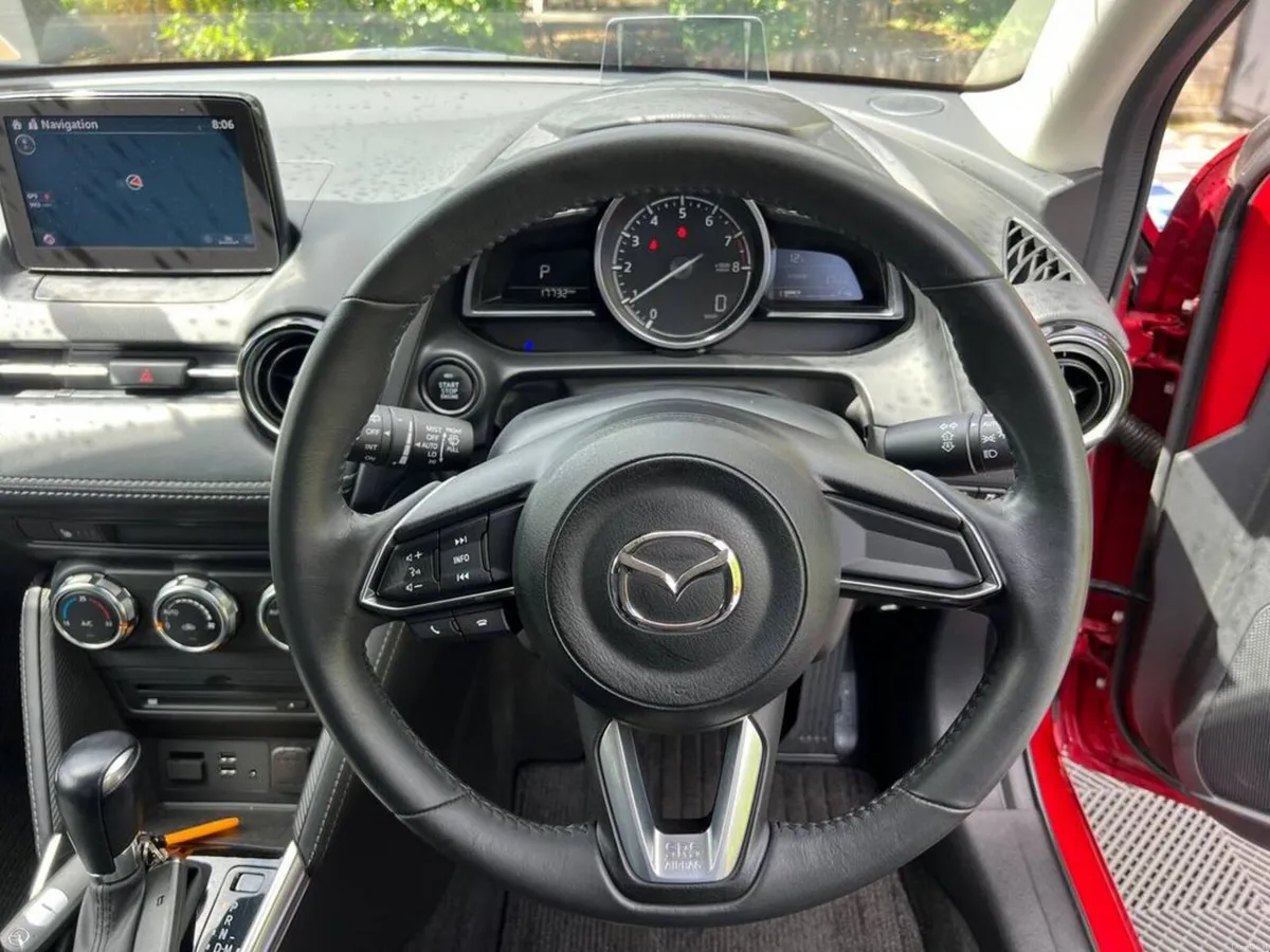 Mazda Demio 1.3 SKYACTIV ** HIGH SPEC ** // VERY L - Image 4