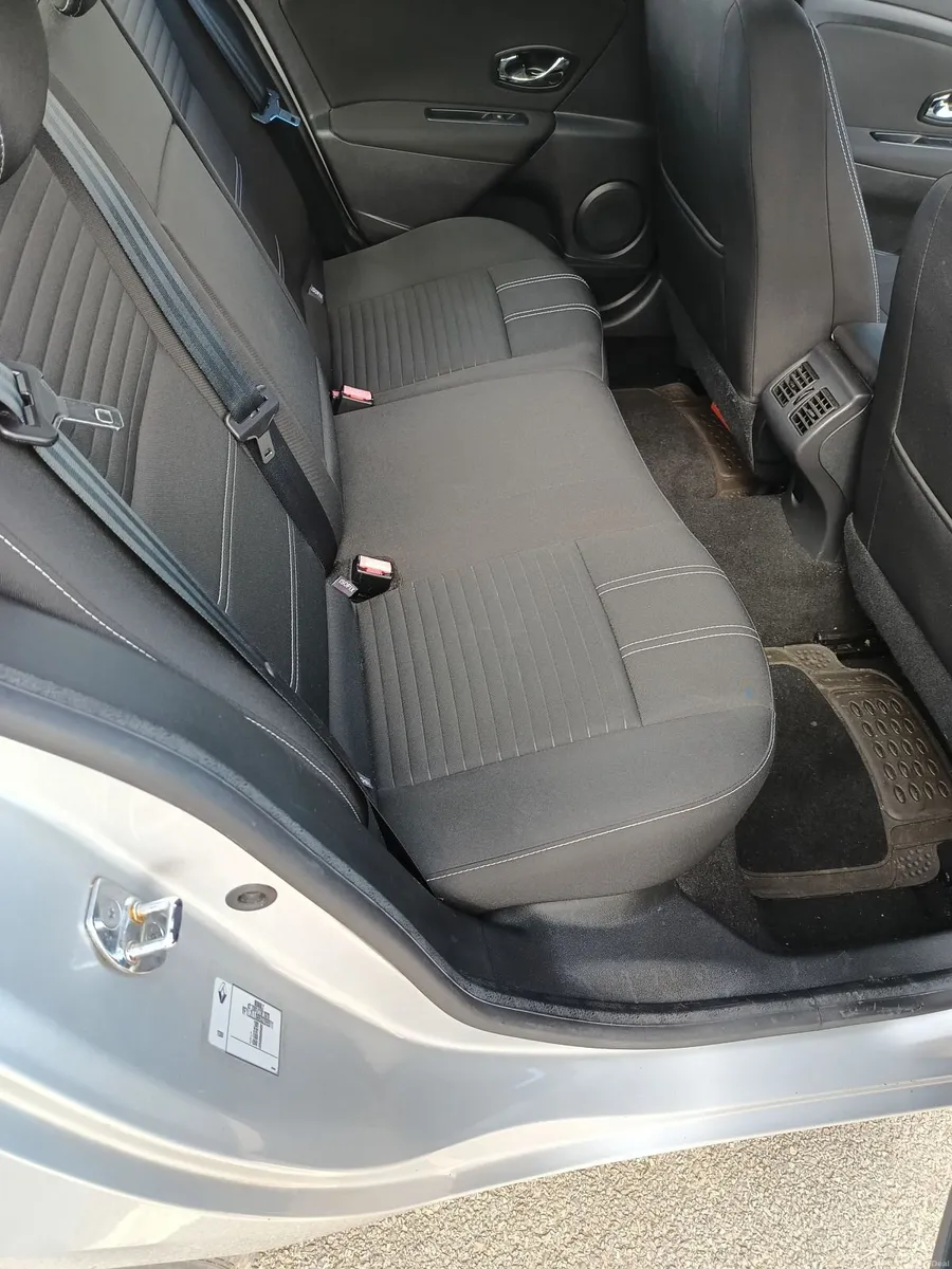 Renault Fluence 2015 - Image 4