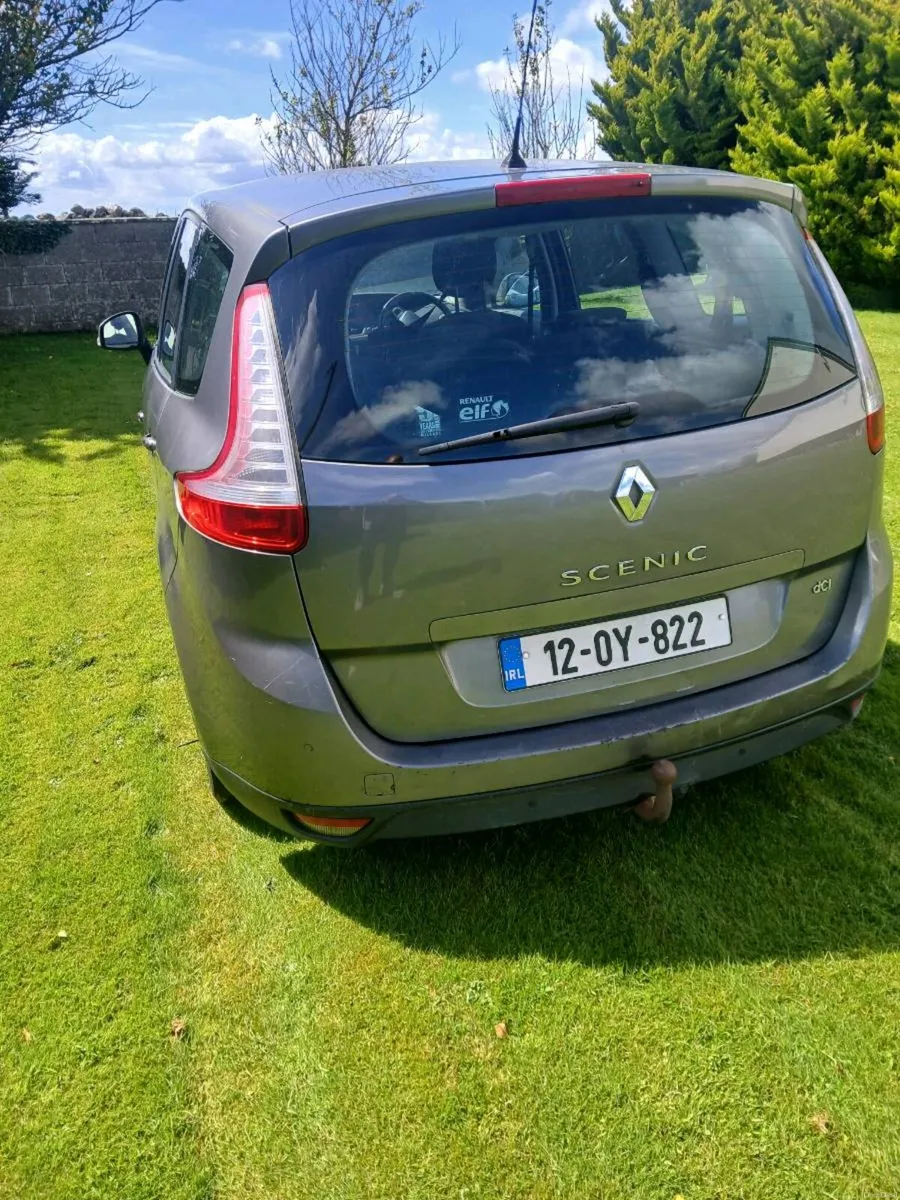 Car - Image 3