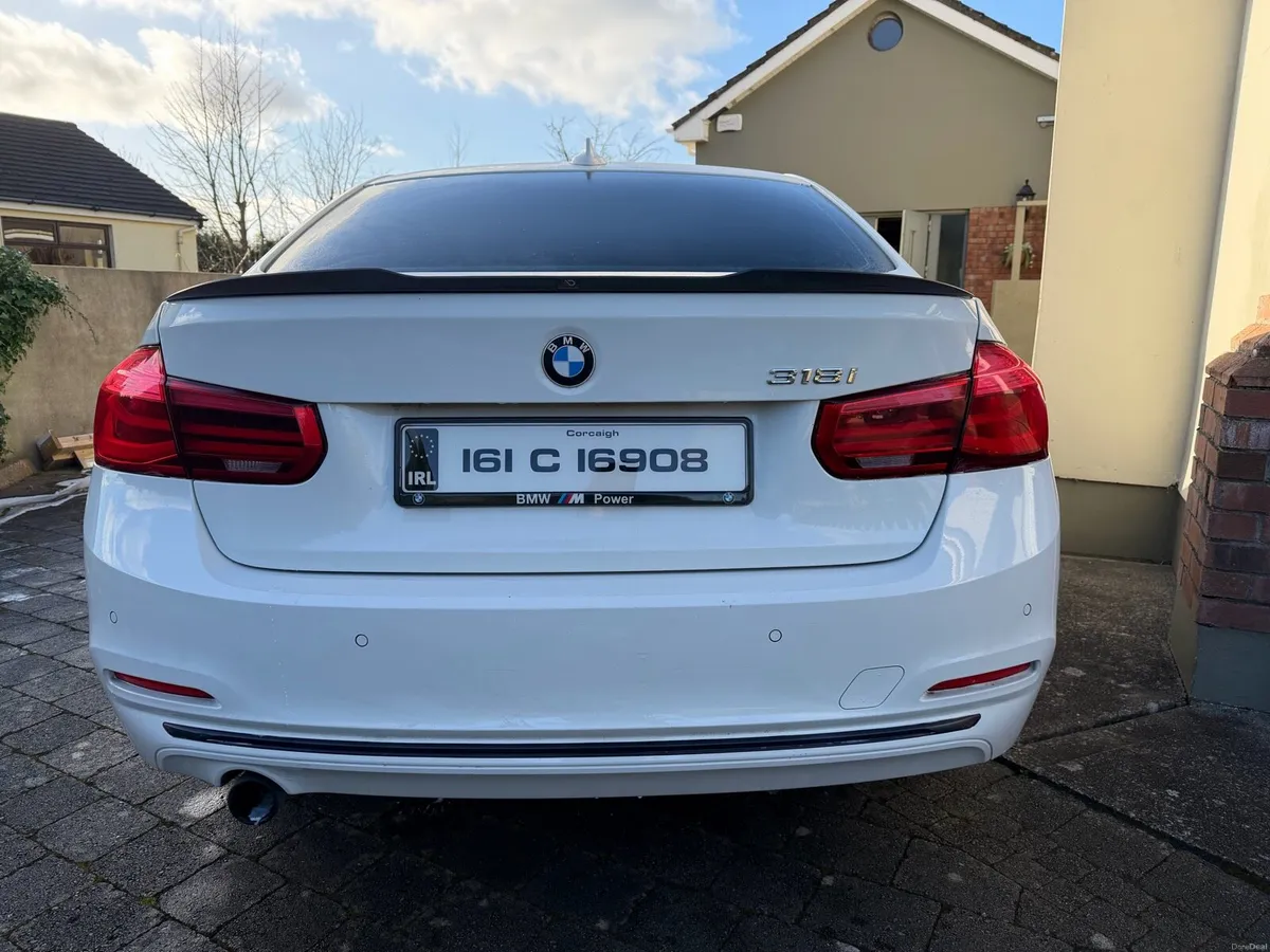 BMW 3 series 318i - Image 3