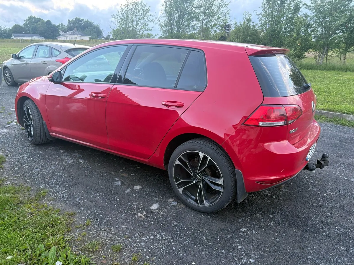 151 Volkswagen Golf - Image 3