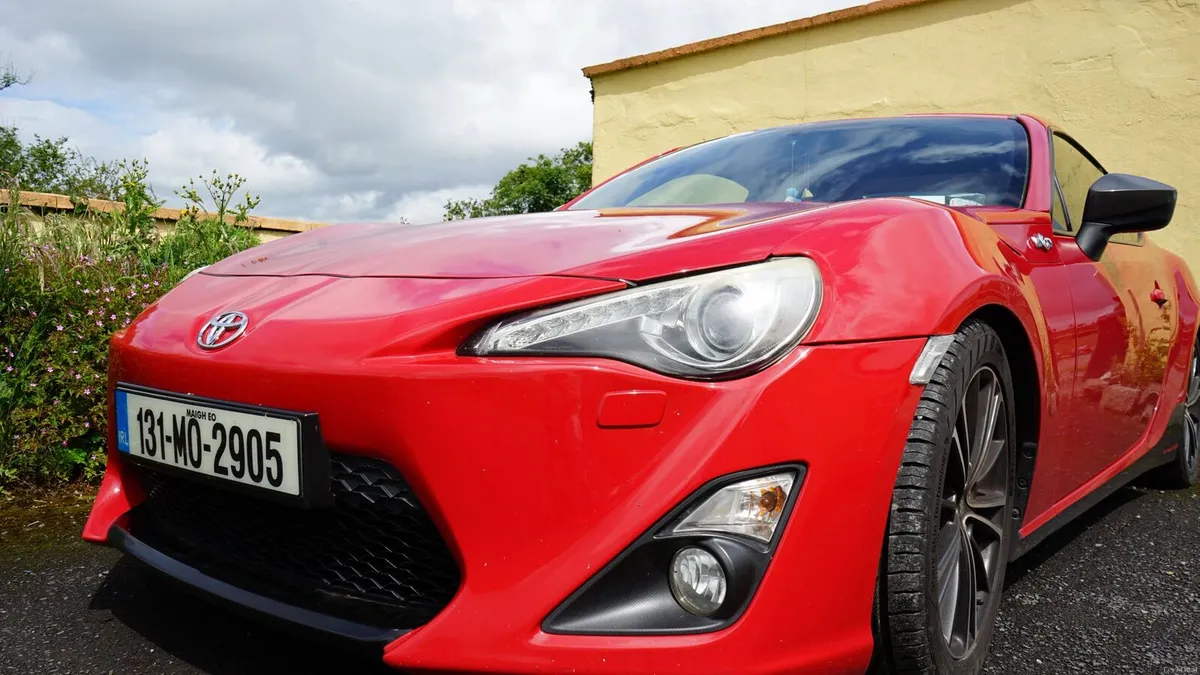 TOYOTA GT86 - Image 1