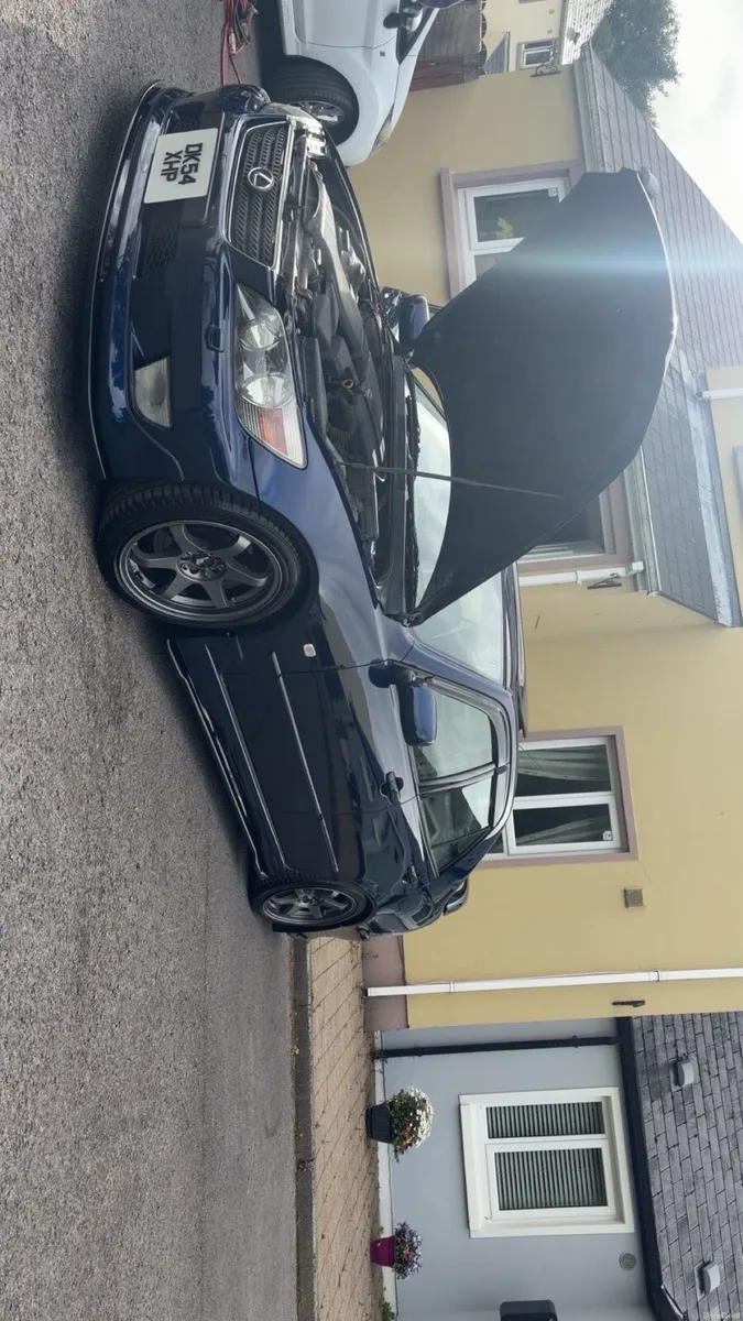 Lexus is200 - Image 1