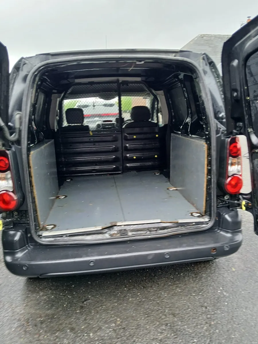 2014 Berlingo with fresh test - Image 2