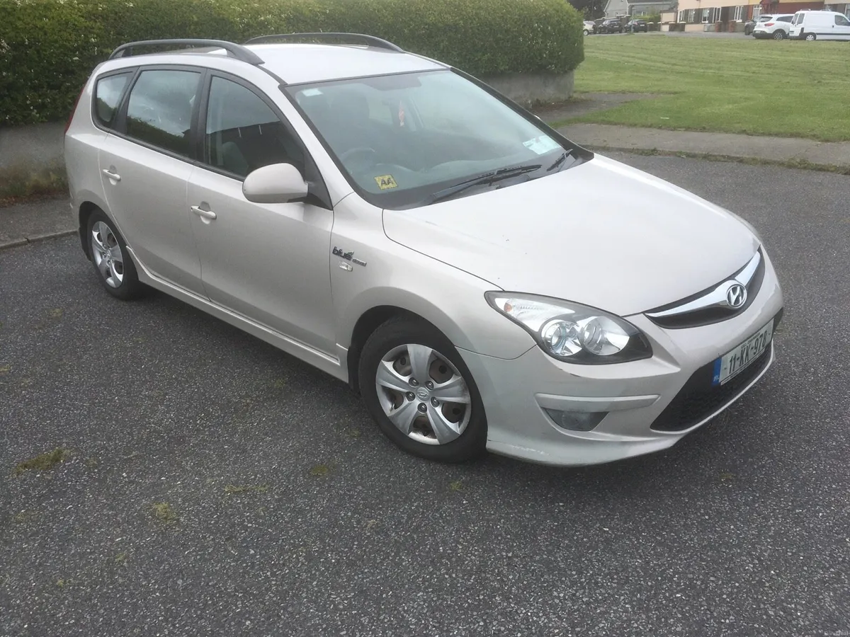 Hyundai i30 Crosswagon - Image 1