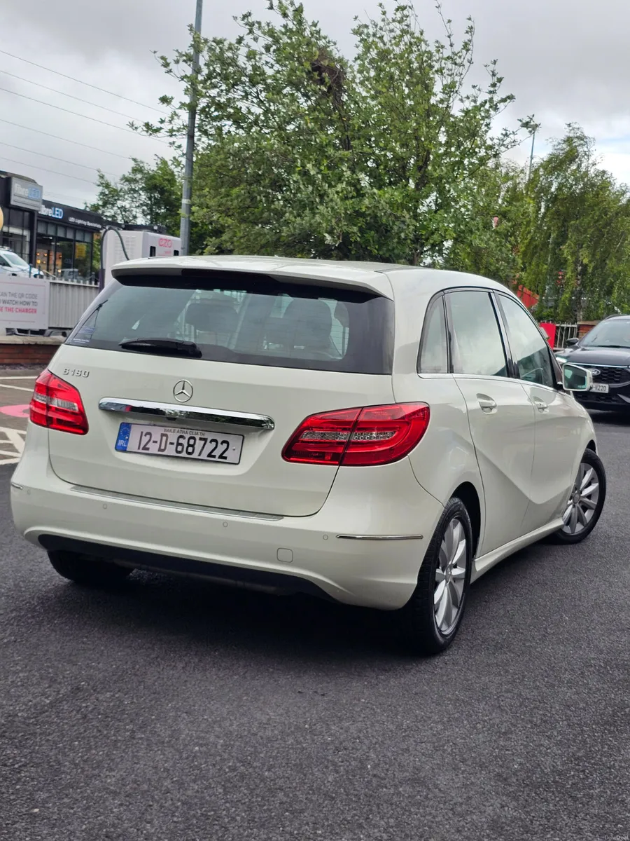 Mercedes-Benz B-Class 2012 Automatic - Image 3