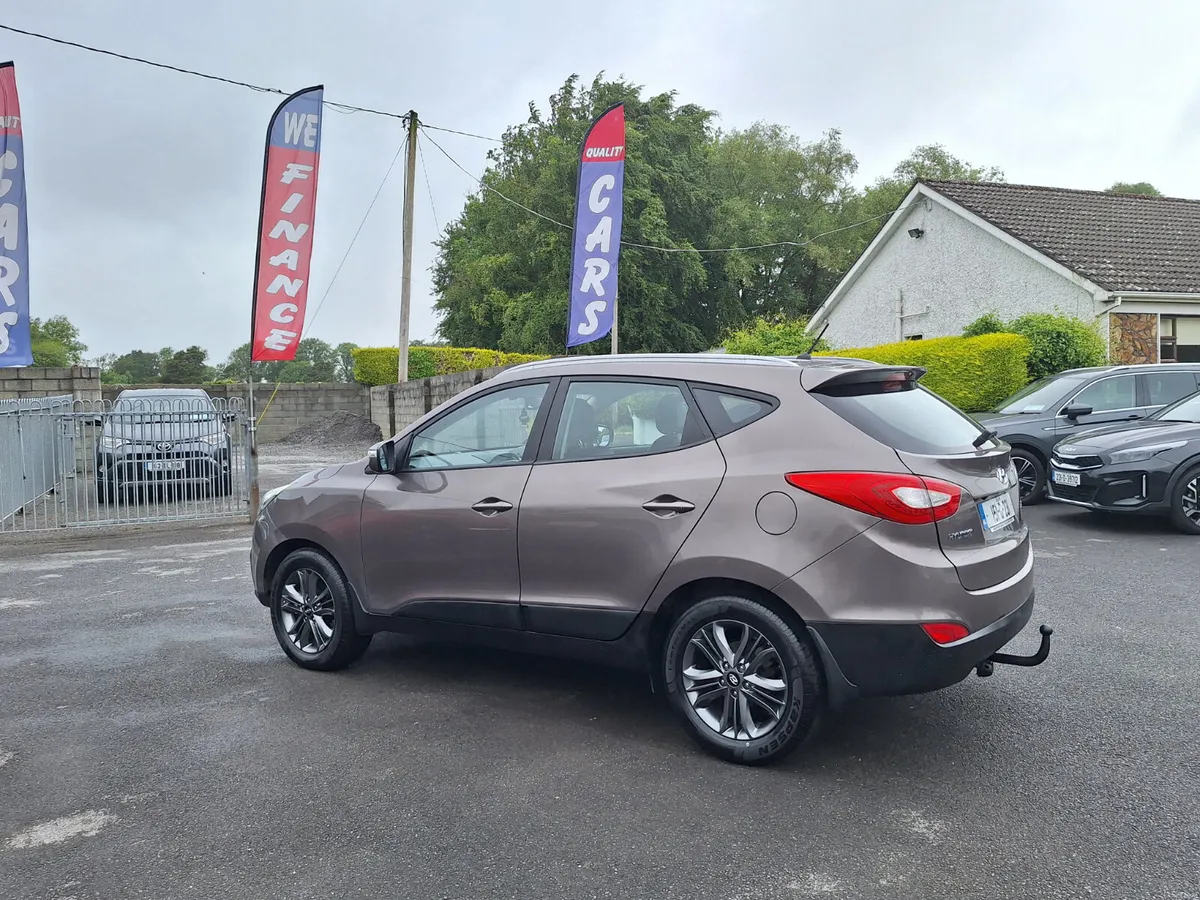 Hyundai ix35 Executive 1.7 *High Spec/Heated Seats - Image 4