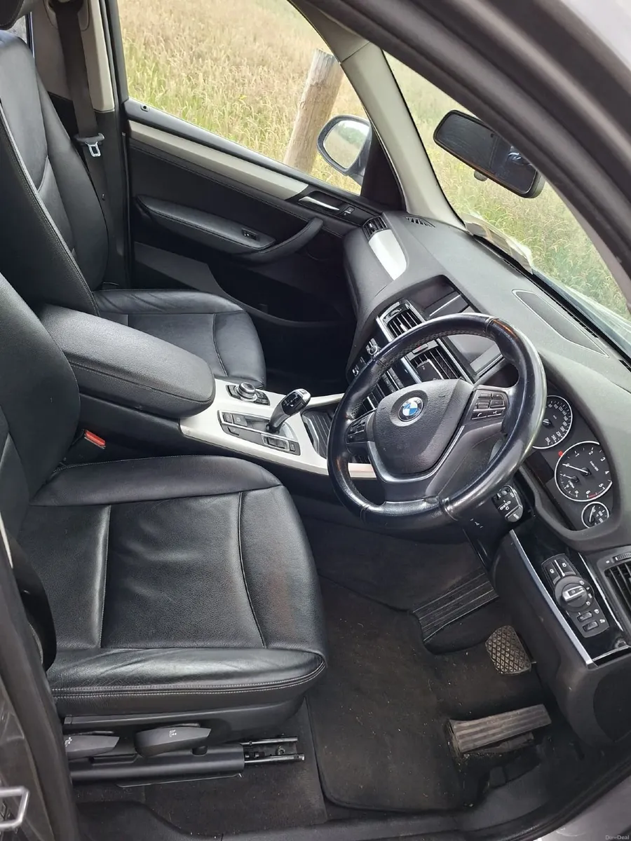 BMW X3 2014 - Image 2