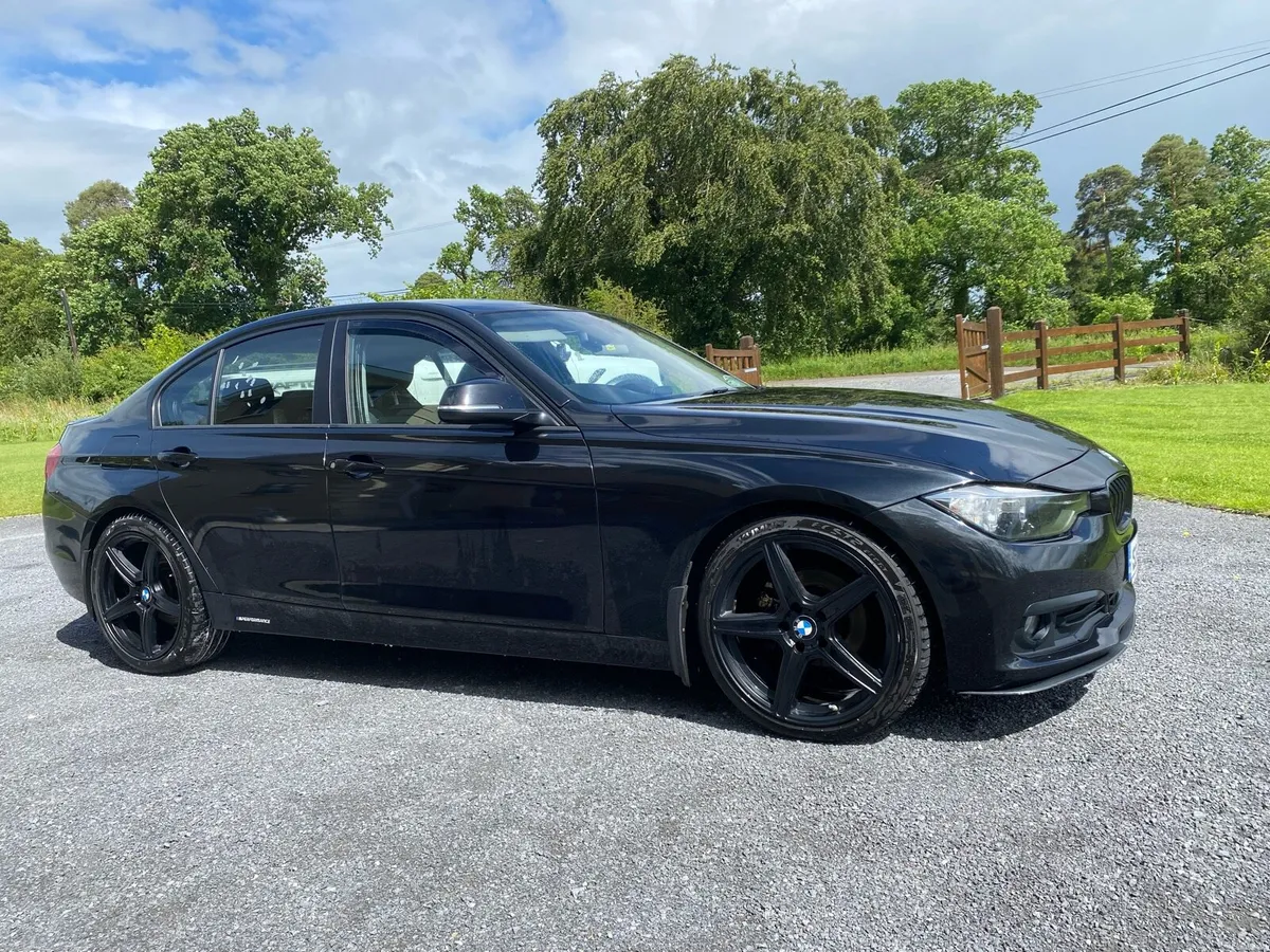 320d Bmw - Image 1
