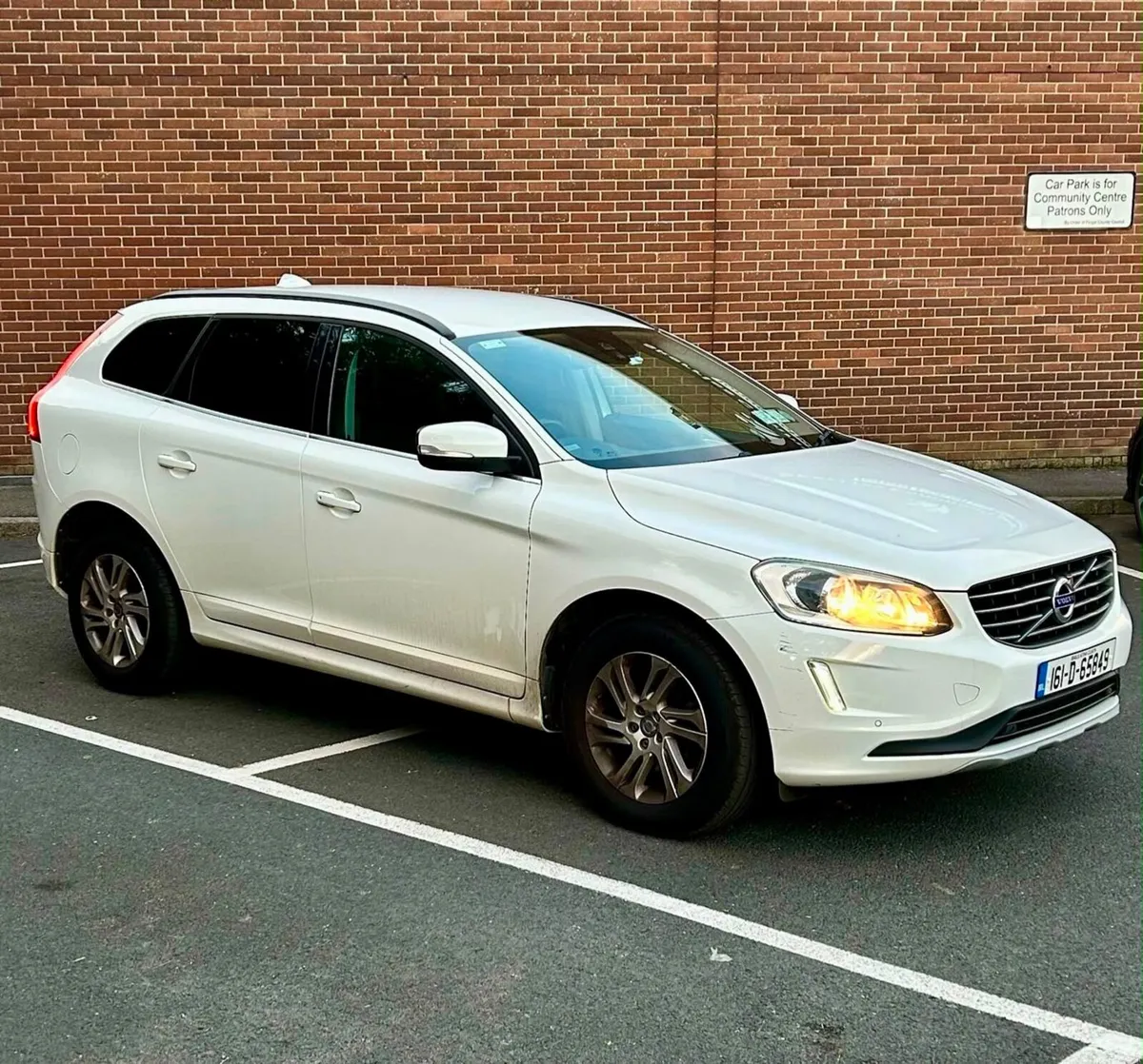 Volvo XC60 2016 - Image 4