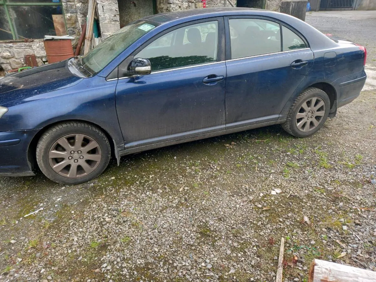 Toyota avensis - Image 4