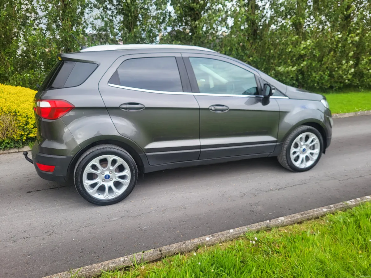 Ford EcoSport 1.5 TDCI  TITANIUM  LOW KMS - Image 2