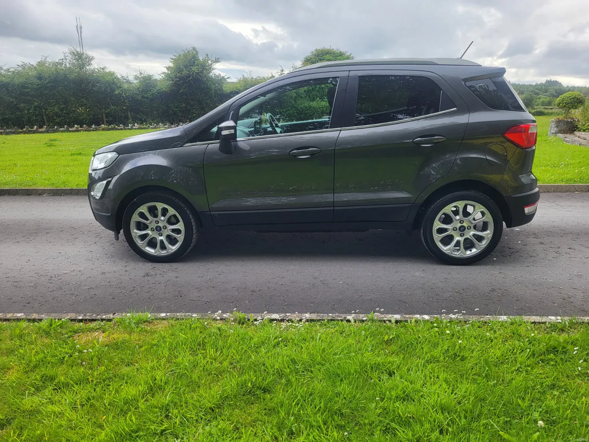Ford EcoSport 1.5 TDCI  TITANIUM  LOW KMS - Image 5