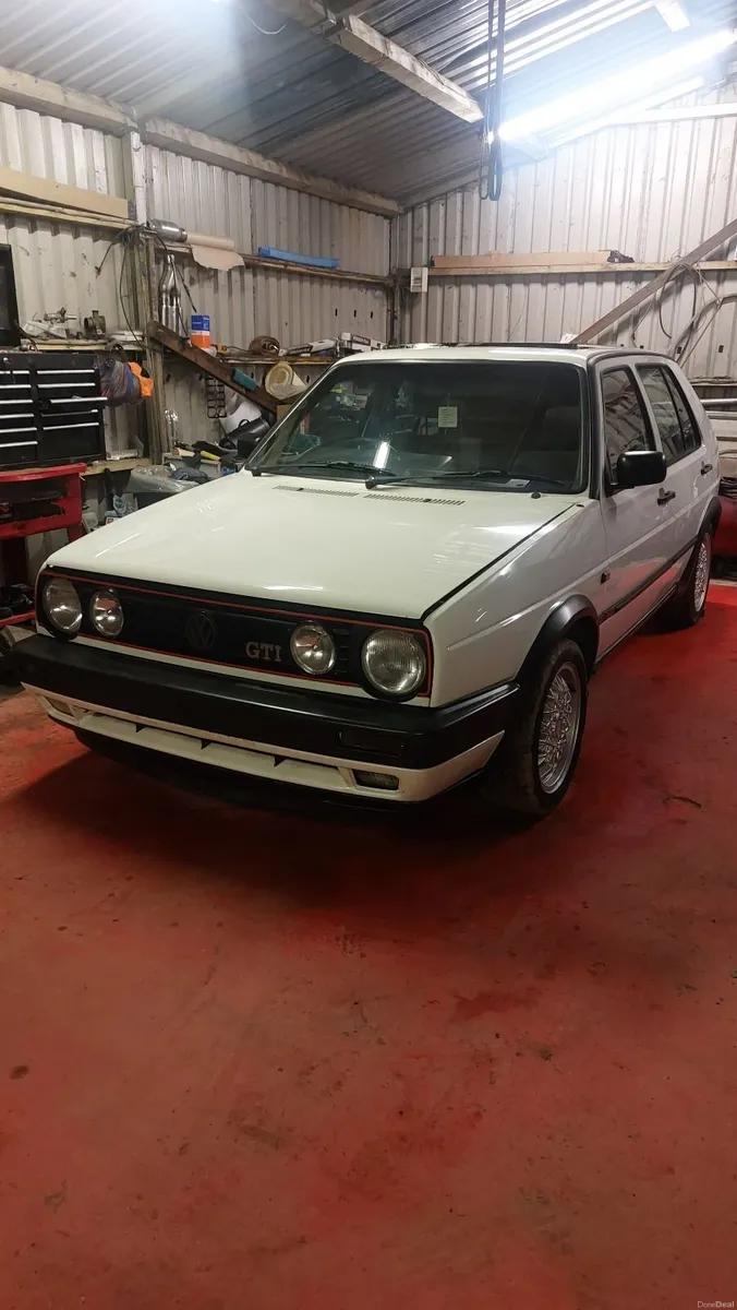 Volkswagen Golf 1992 - Image 2
