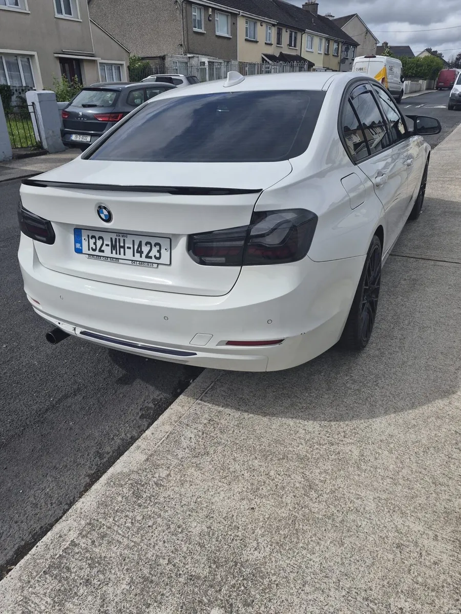 BMW 318d SE - Image 4