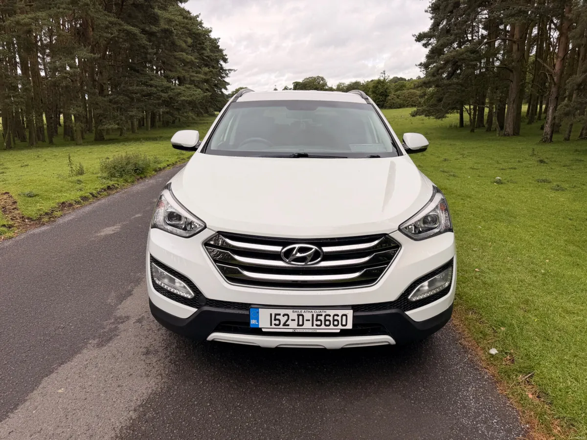 Hyundai Santa Fe 2015 4X4 Diesel - Image 2