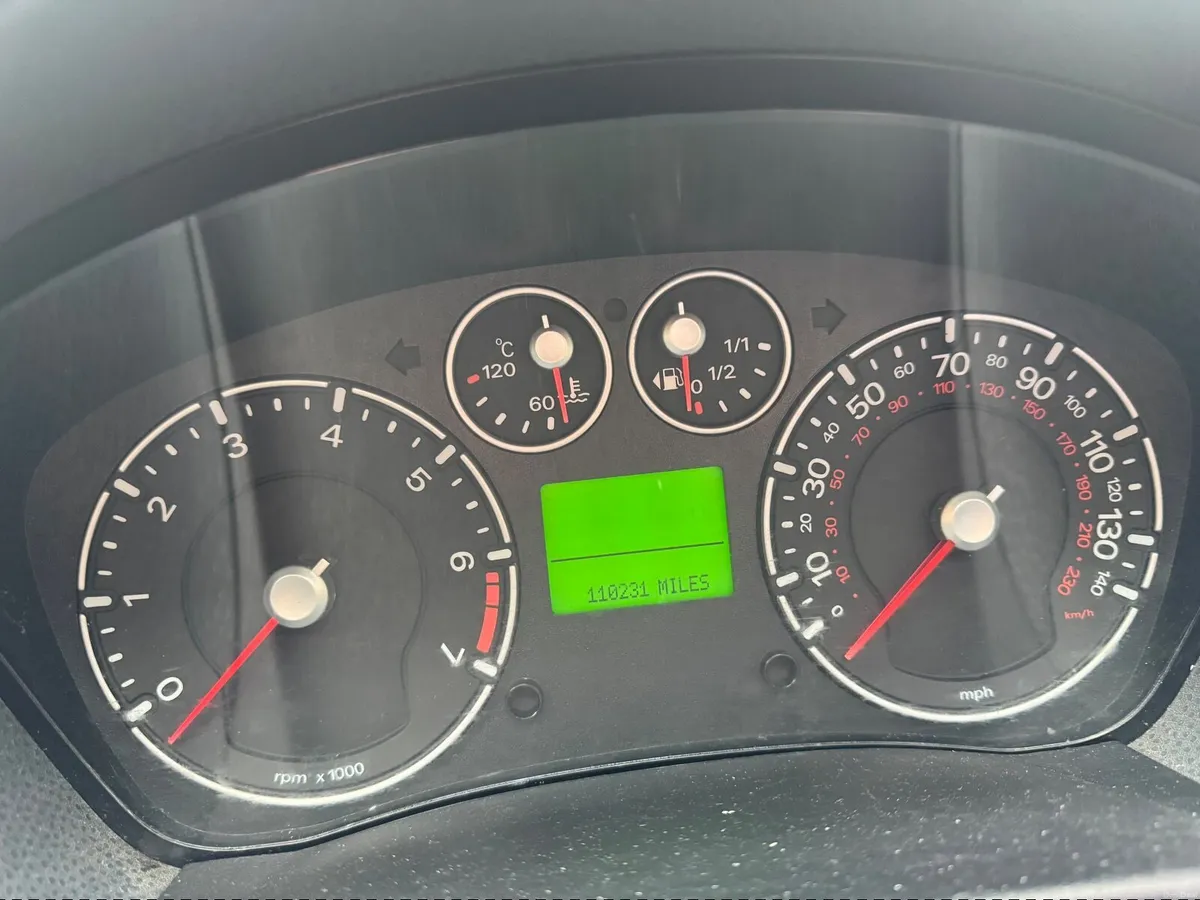 Ford Fiesta 2007 - Image 2