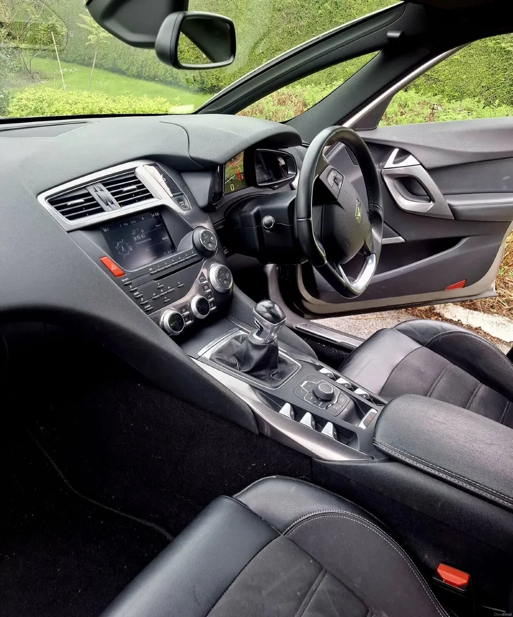 Citroen DS 5 2012 - Image 3