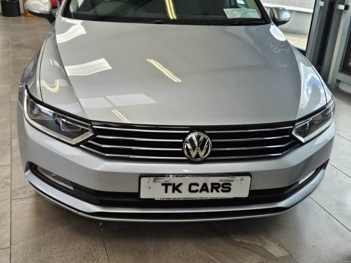 18 VOLKSWAGEN PASSAT AUTOMATIC UP-GRADED ALLOYS - Image 4