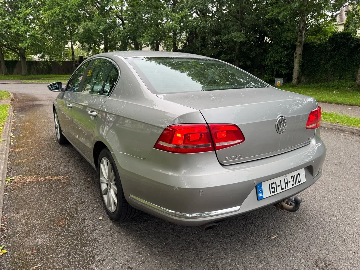 €4750 Volkswagen Passat Highline - Image 4