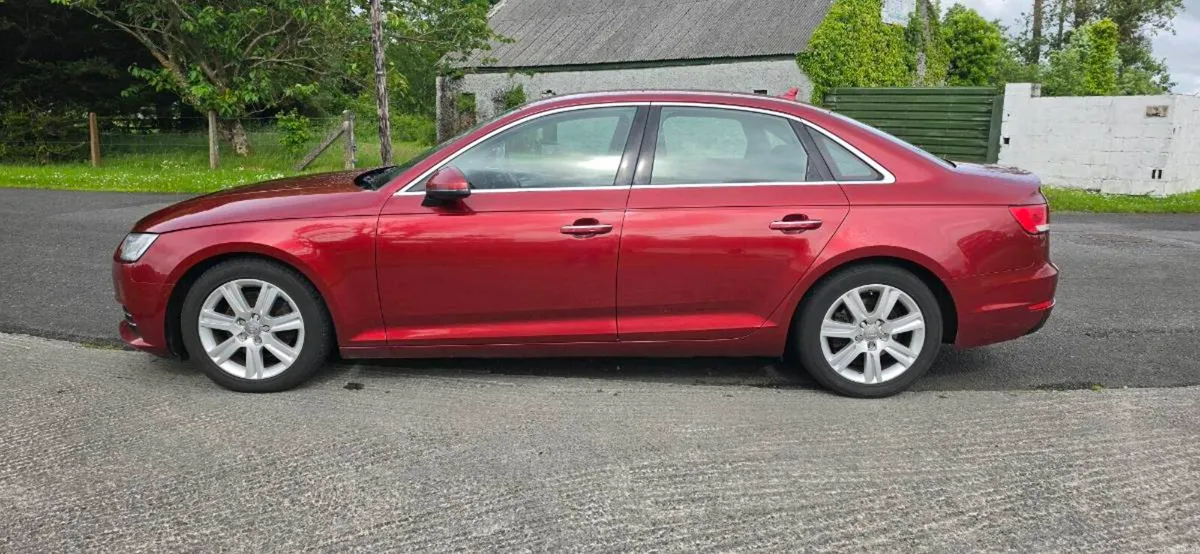 AUDI A4 2.0 TDI ULTRA - Image 3