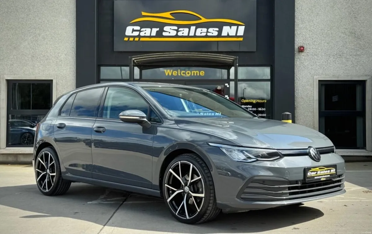2.0 TDI Life Hatchback 5dr Diesel DSG Euro 6 (s/s) - Image 1