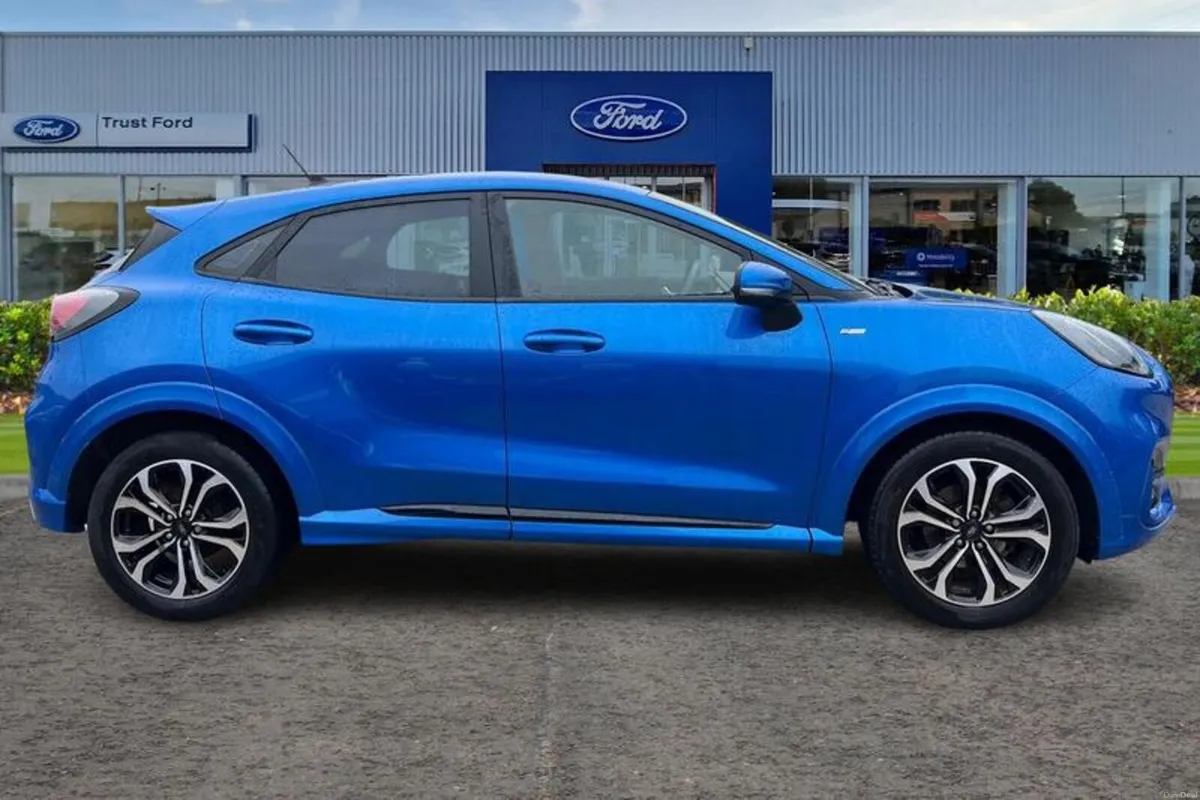 Ford Puma 1.0T EcoBoost MHEV ST-Line SUV 5dr Petro - Image 3