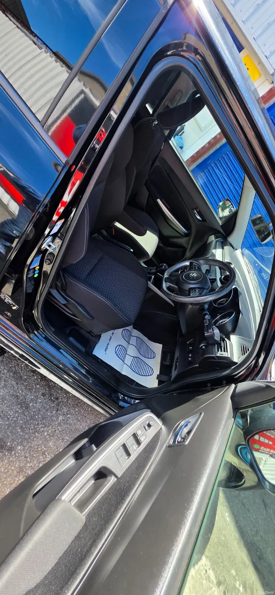Suzuki Swift  RS Automatic - Image 5