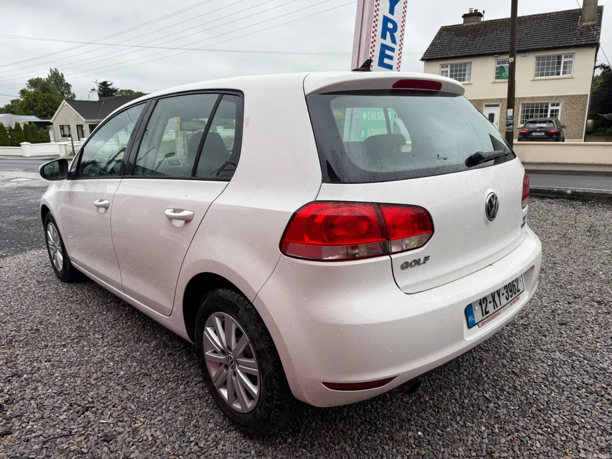 Volkswagen Golf 2012 Automatic 1.2 TSI - Image 5