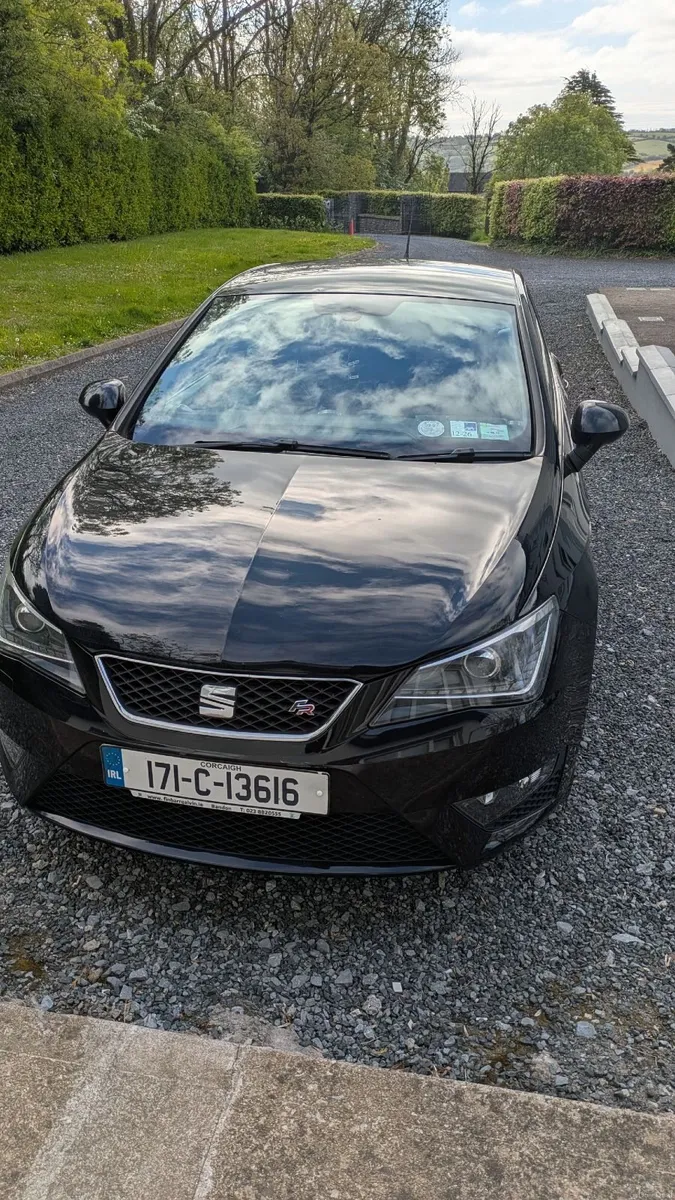 SEAT Ibiza FR 2017 . Fresh service and NCT - Image 1