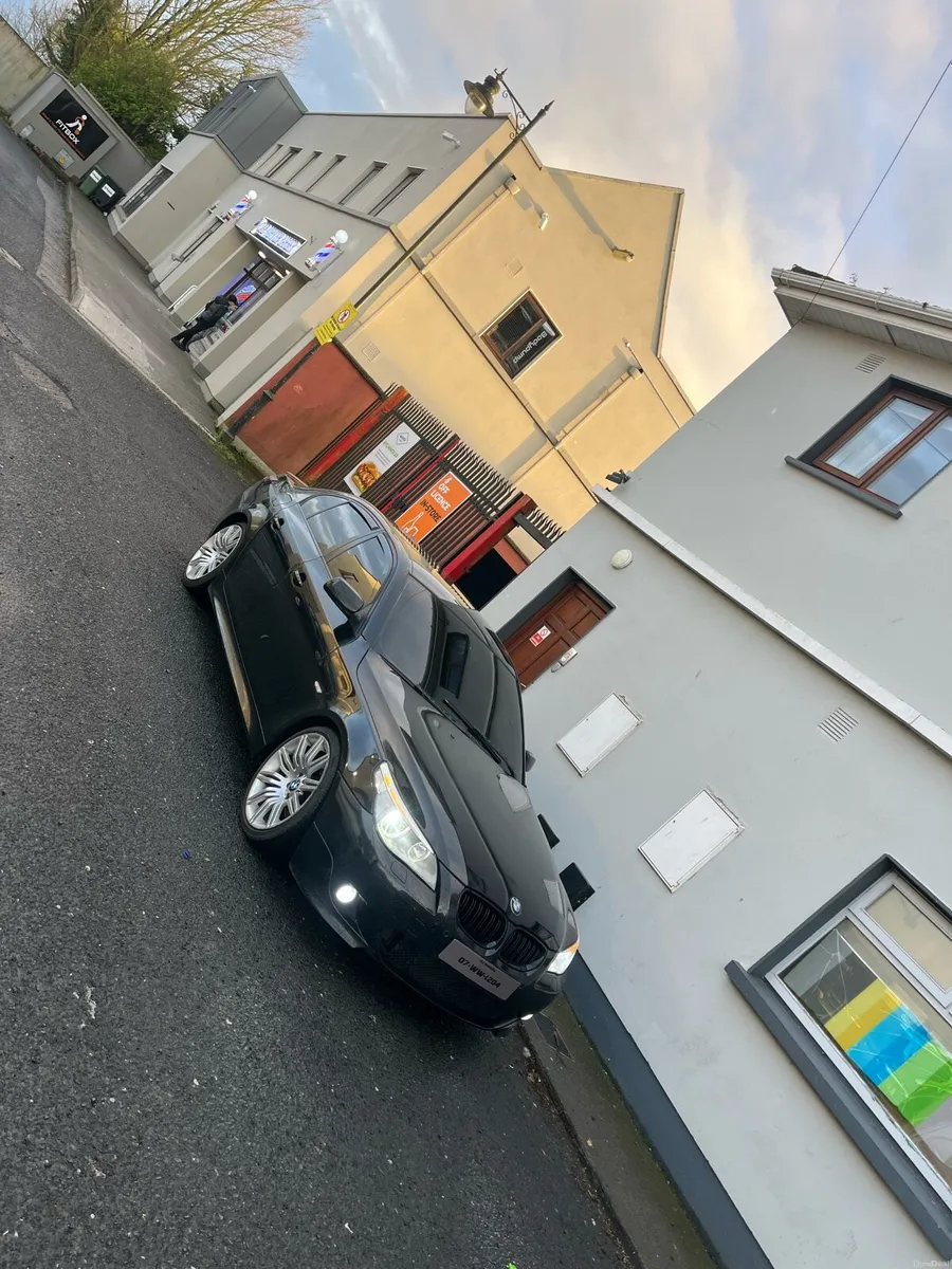 BMW 520d auto - Image 6
