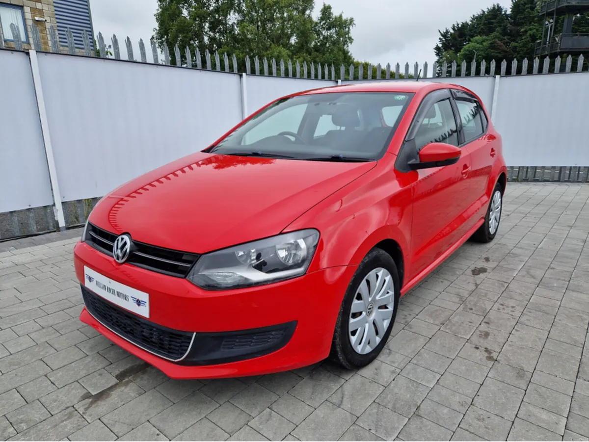 Volkswagen Polo 1.2 PETROL AUTO - Image 4