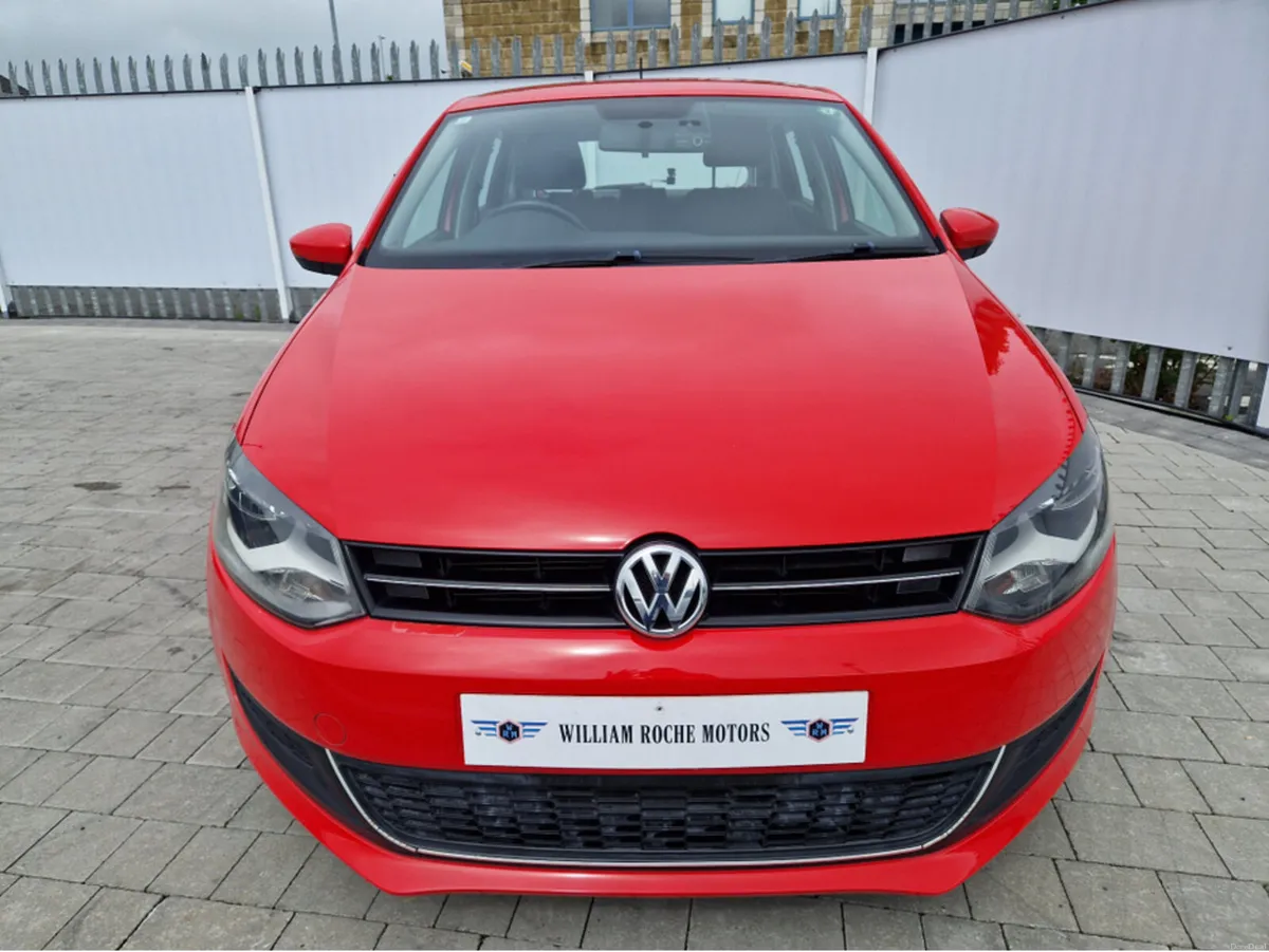 Volkswagen Polo 1.2 PETROL AUTO - Image 3