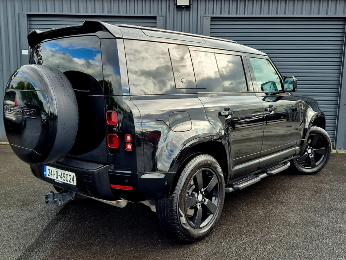Land Rover Defender 110 XS EDITION PHEV404 - Image 4