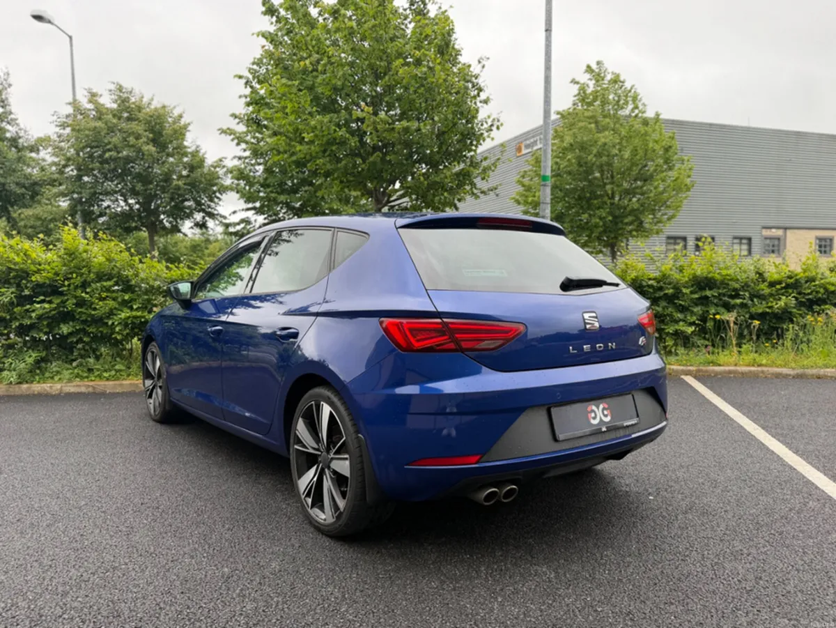 SEAT Leon FR 2.0 TDI  AUTO *FRESH NCT* - Image 3