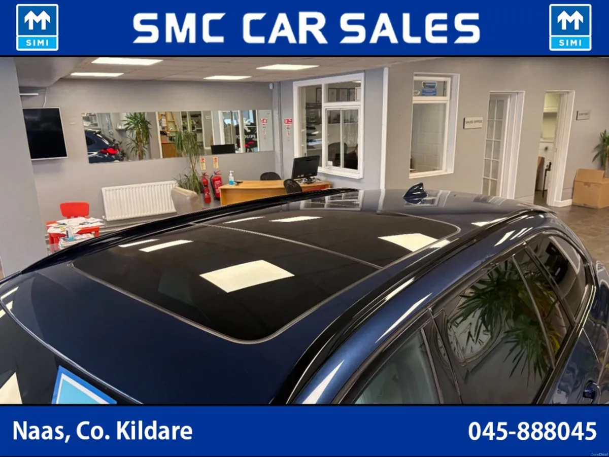 BMW 5-Series 520D M SPORT MHEV LCI ESTATE - Image 6