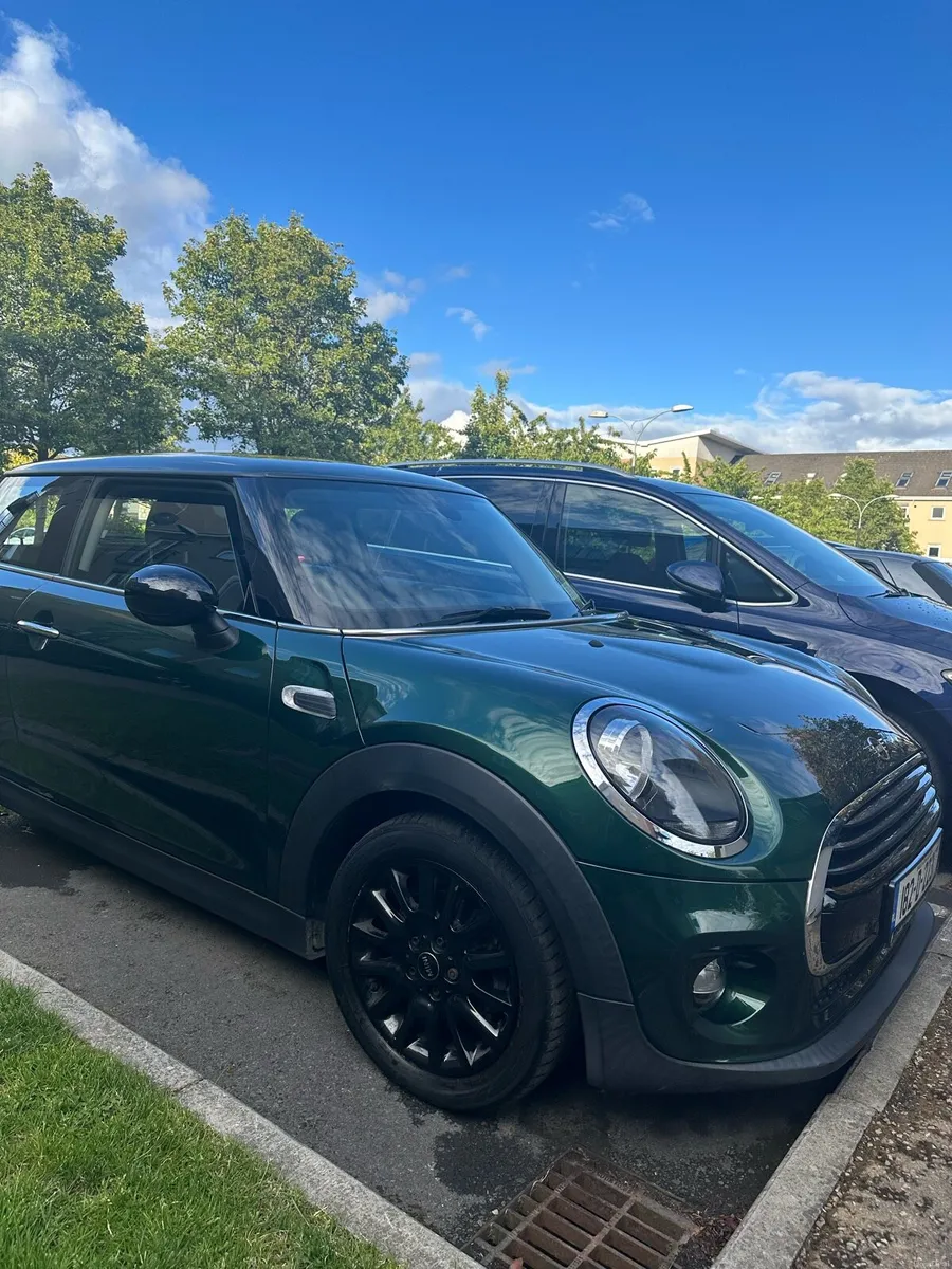 2018 MINI Cooper D Automatic Tax 06/26 | 102k km - Image 2