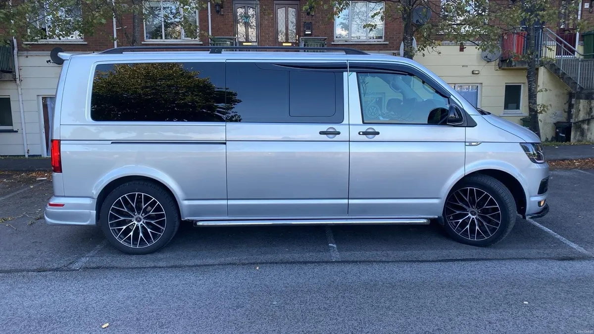 Exclusive Volkswagen Transporter Shuttle T6 – 2016 - Image 3