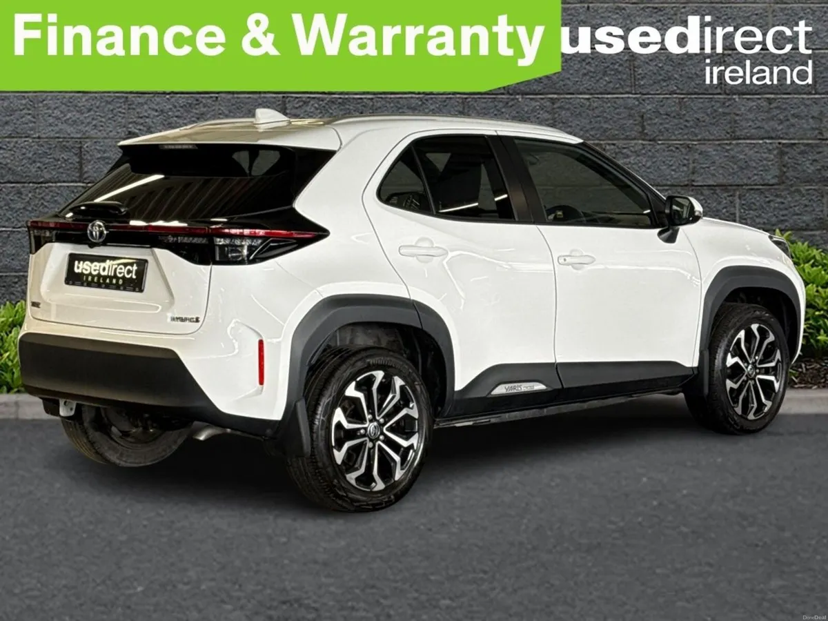 Toyota Yaris Cross Design  Auto  Design  VVT-h 116 - Image 2