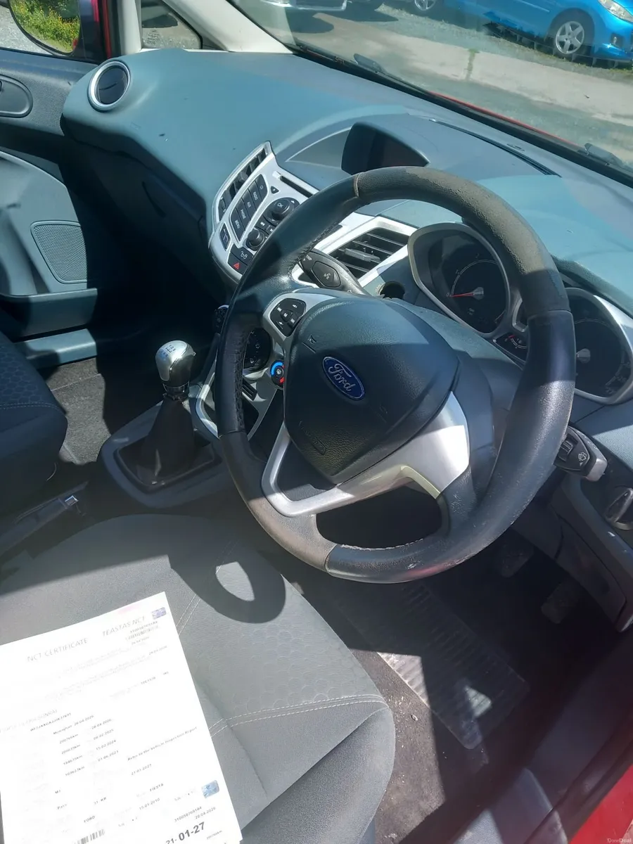 Ford Fiesta 2010 - Image 6