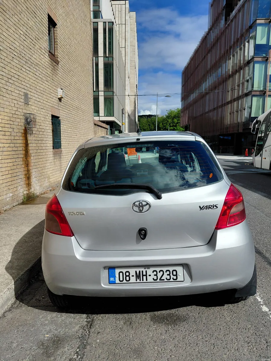 Toyota Yaris 2008 - Image 4