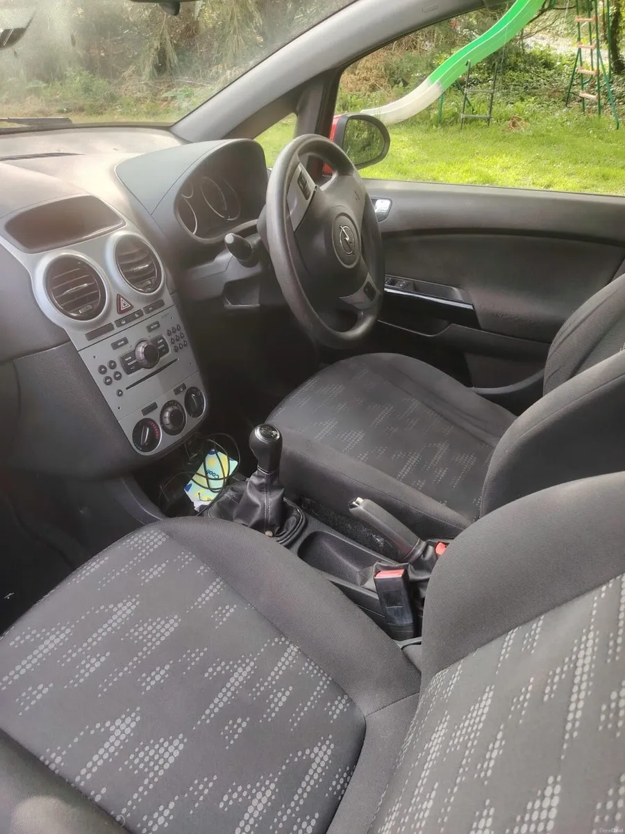 Opel Corsa 2012 - Image 5