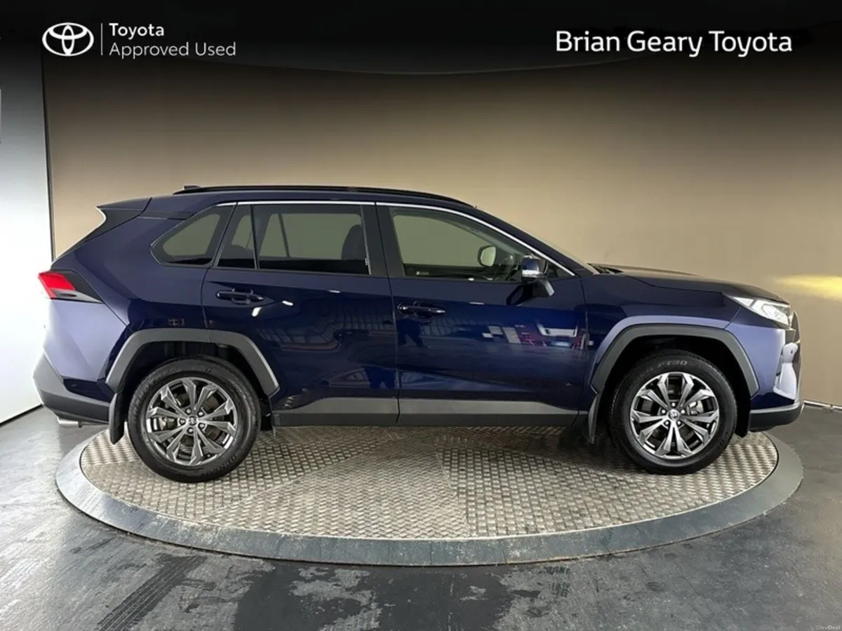 Toyota RAV4 HYBRID SOL - Image 3