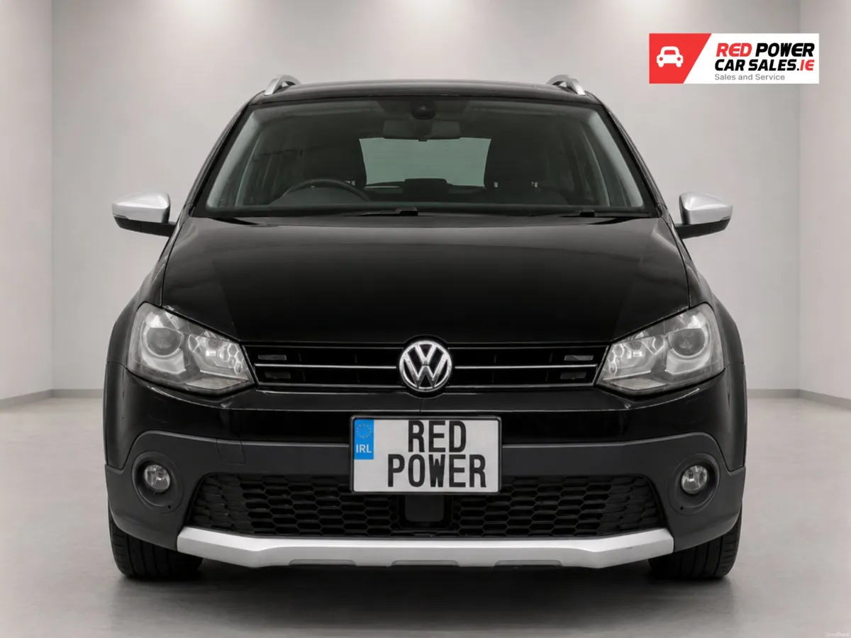 2017 VOLKSWAGEN CROSS POLO AUTO - Image 3