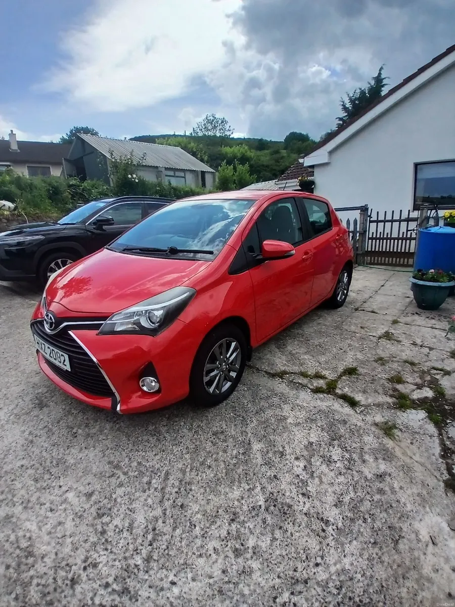 Toyota Yaris 2015 - Image 4