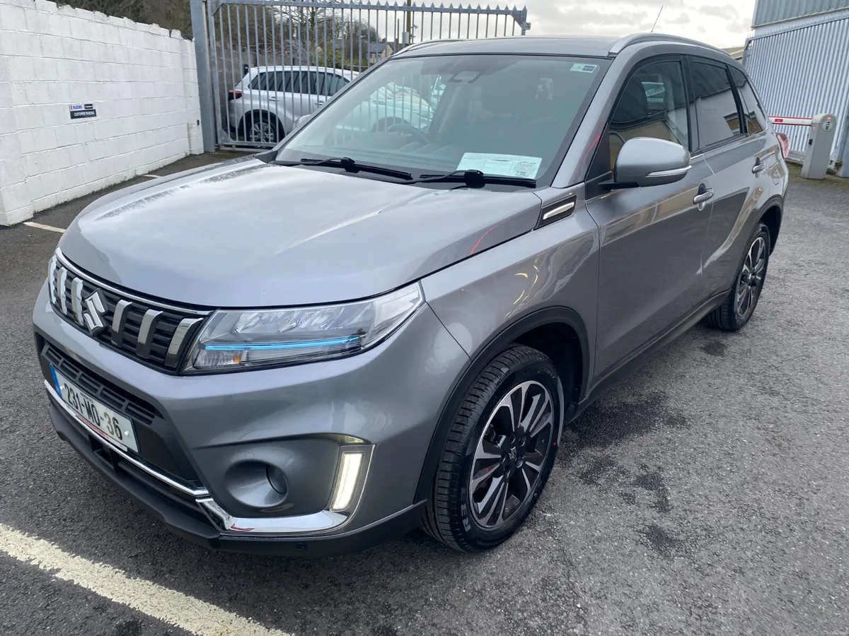 Suzuki Vitara 1.4 Hybrid SZ5 ALLGRIP MT - Image 3