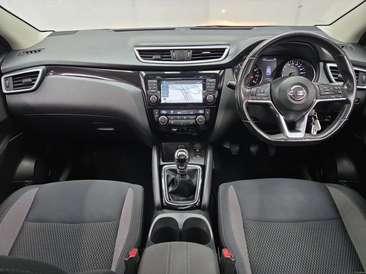 Nissan Qashqai 1.2 PET SV - Image 4