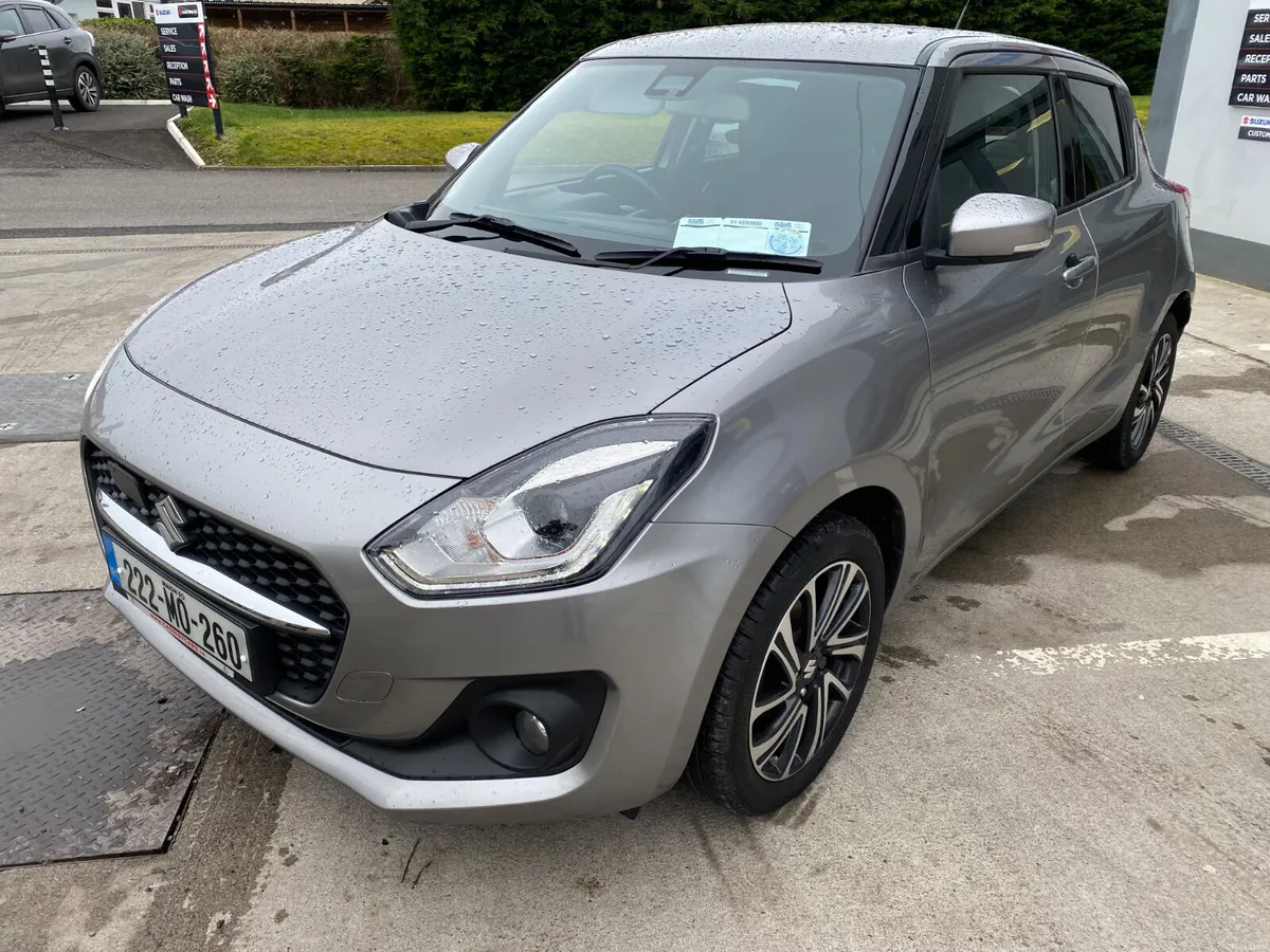 Suzuki Swift 1.2 Hybrid SZ5 MT - Image 4